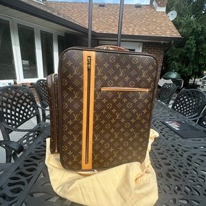 Louis Vuitton Monogrammed Bosphore Trolley 50